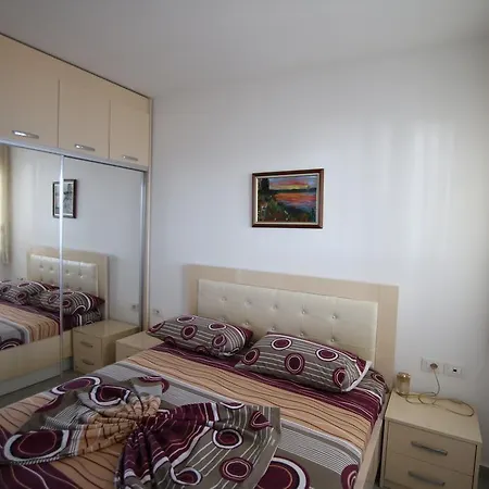 Apartment Paradise Sea View