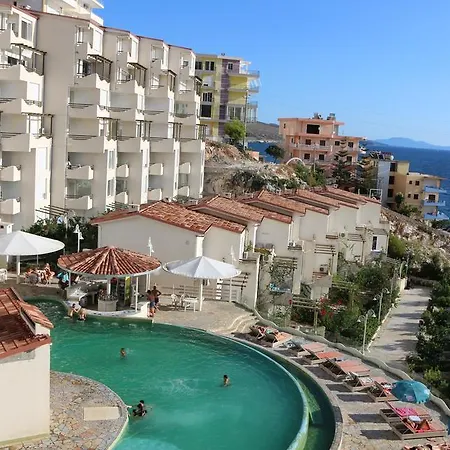 Paradise Sea View Apartment Sarande